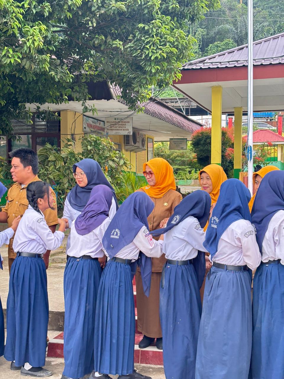 “Mempererat Silaturahmi, Menguatkan Semangat Belajar”