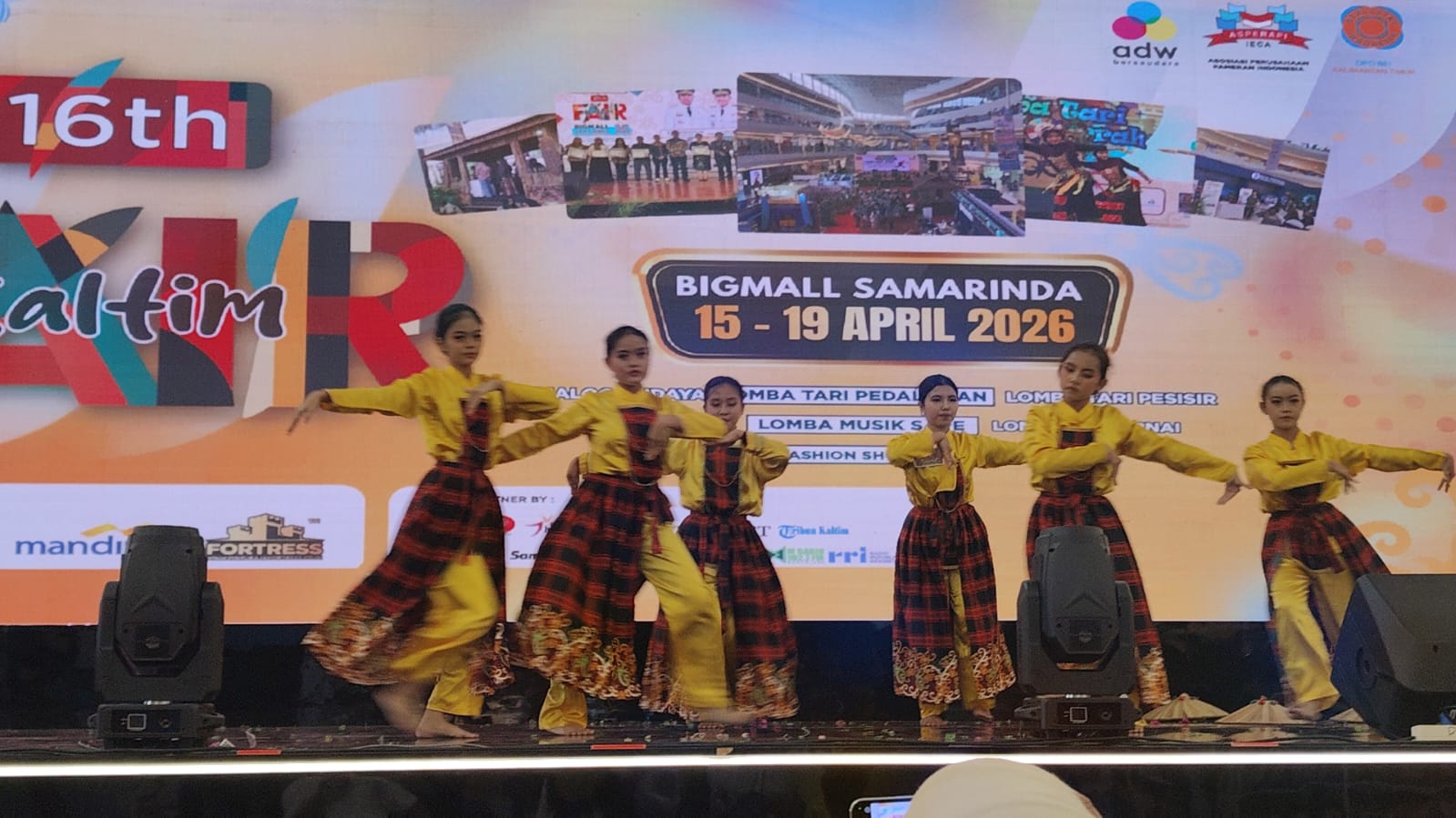 Suara Kreativitas, Warnai Duniamu