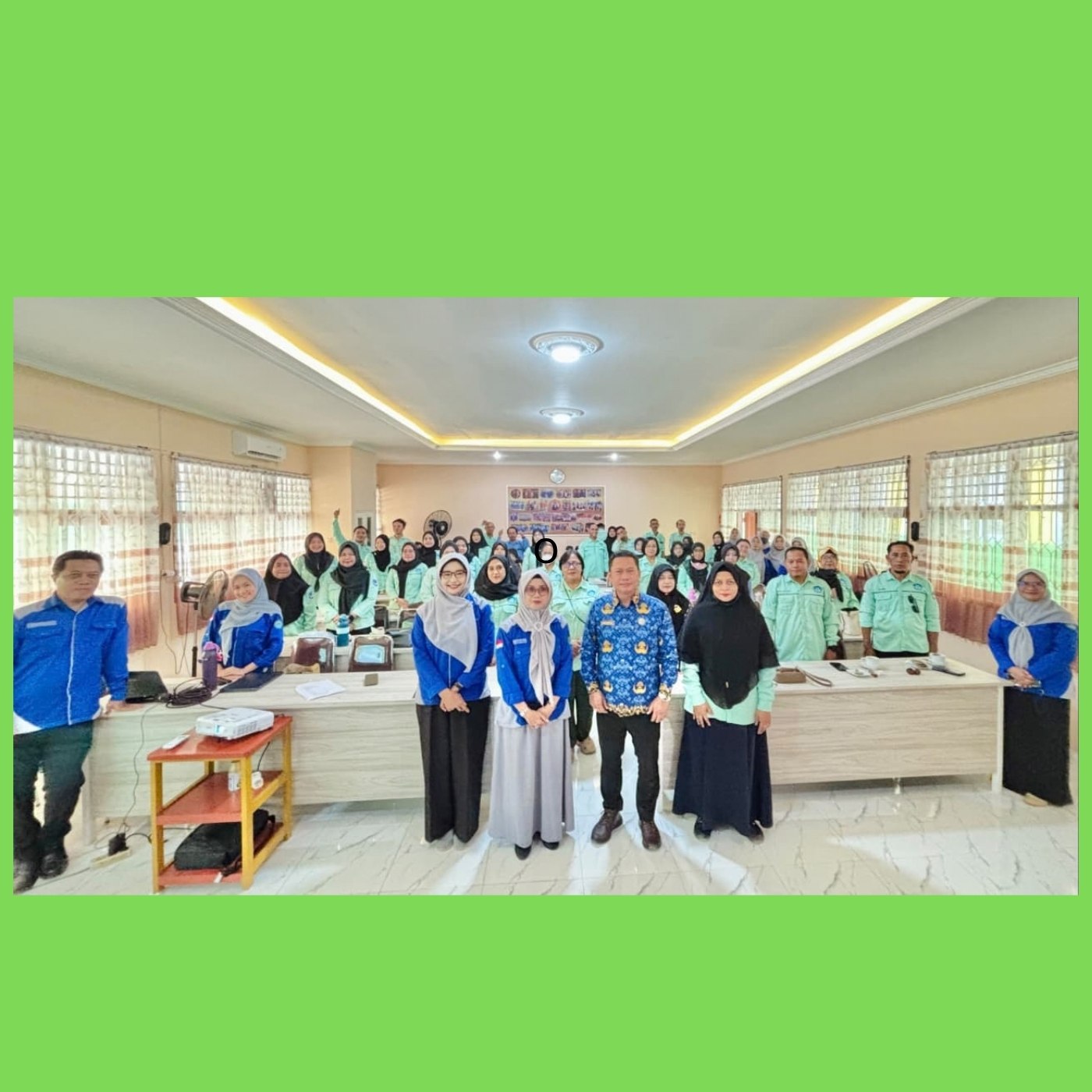 Studi Tiru SMP 14 Ke SMP 9 Dalam  Upaya Menuju Sekolah Adiwiyata